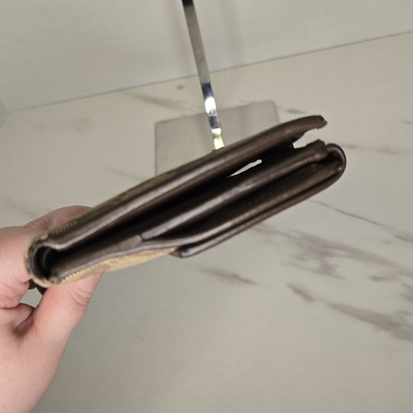 Gucci GG Monogram Brown Canvas Compact Wallet - Picture 6 of 14